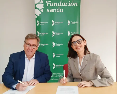 La Fundación Sando y Fundación Malagueña de Asistencia a Enfermos de Cáncer (FMAEC) han firmado un acuerdo de colaboración para trabajar conjuntamente en iniciativas destinadas a apoyar a las personas afectadas por el cáncer y a fortalecer los recursos asistenciales que esta entidad ofrece en Málaga.